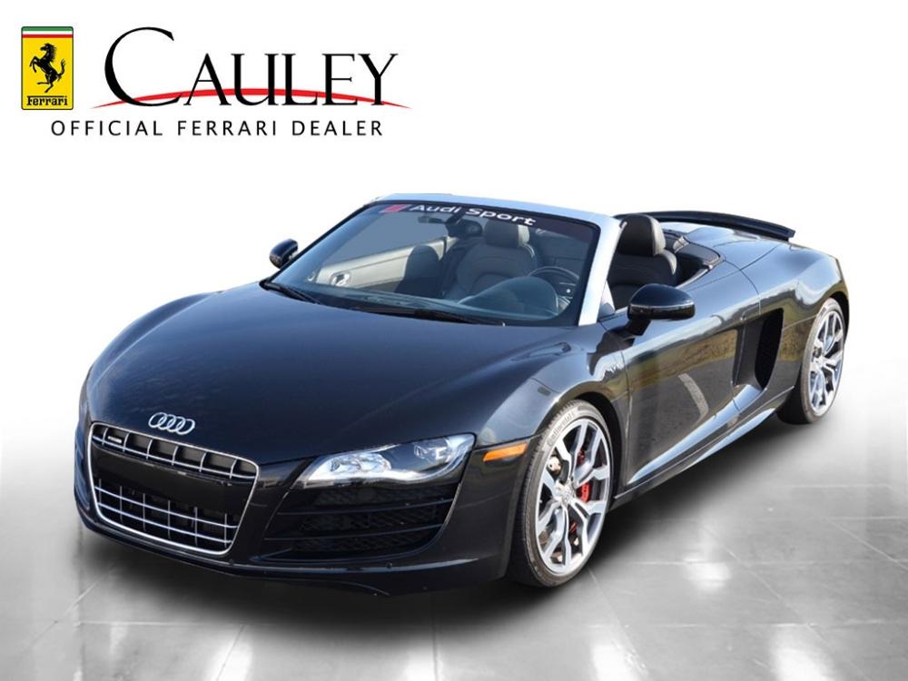 Used 2012 Audi R8 5.2 Quattro Spyder Used 2012 Audi R8 5.2 Quattro Spyder for sale Sold at Cauley Ferrari in West Bloomfield MI 3