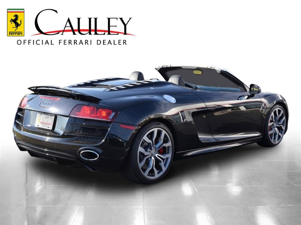 Used 2012 Audi R8 5.2 Quattro Spyder Used 2012 Audi R8 5.2 Quattro Spyder for sale Sold at Cauley Ferrari in West Bloomfield MI 6