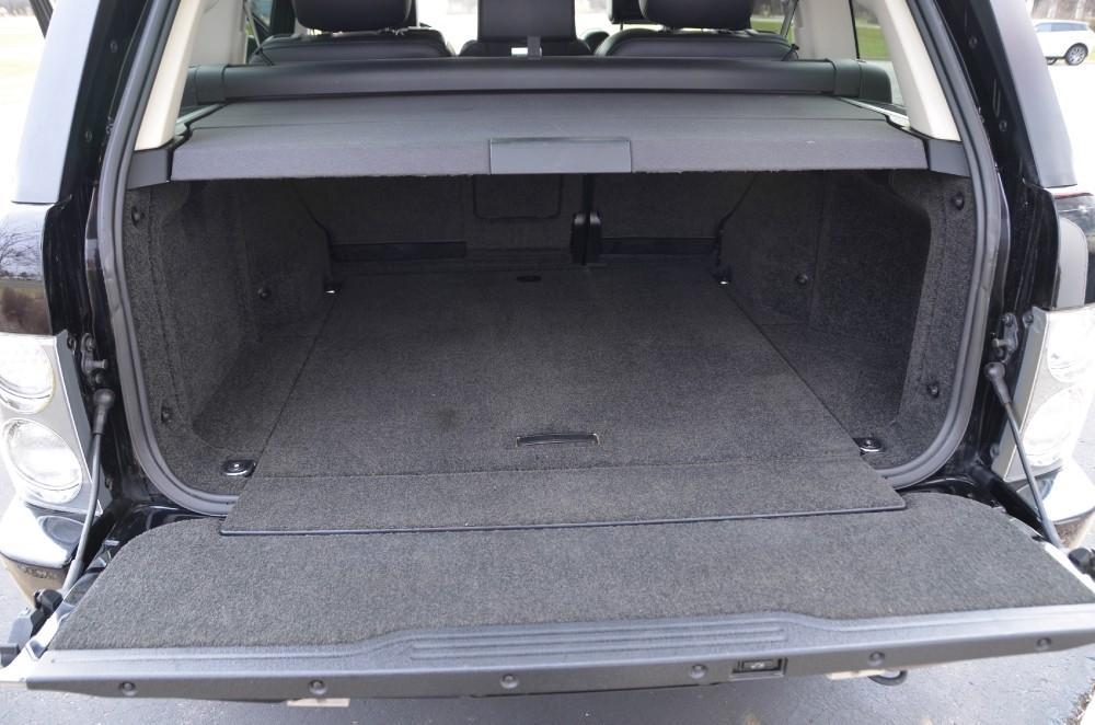 Used 2007 Land Rover Range Rover Supercharged Used 2007 Land Rover Range Rover Supercharged for sale Sold at Cauley Ferrari in West Bloomfield MI 24
