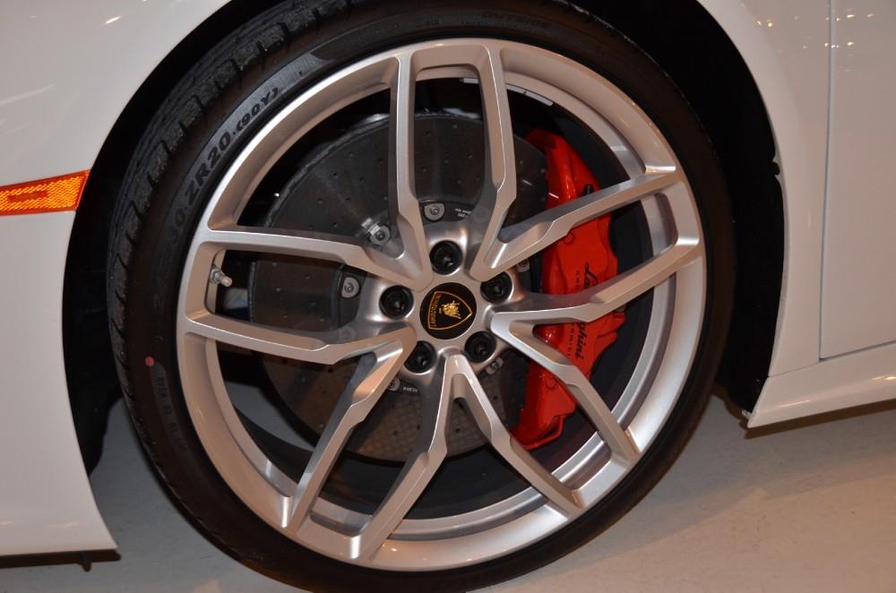 Used 2015 Lamborghini Huracan LP 610-4 Used 2015 Lamborghini Huracan LP 610-4 for sale Sold at Cauley Ferrari in West Bloomfield MI 13
