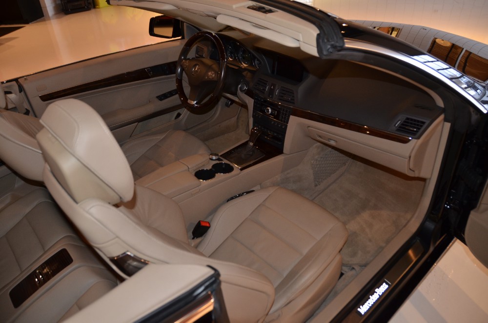 Used 2011 Mercedes-Benz E-Class E350 Used 2011 Mercedes-Benz E-Class E350 for sale Sold at Cauley Ferrari in West Bloomfield MI 19