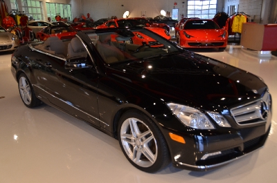 Used 2011 Mercedes-Benz E-Class E350 Used 2011 Mercedes-Benz E-Class E350 for sale Sold at Cauley Ferrari in West Bloomfield MI 5