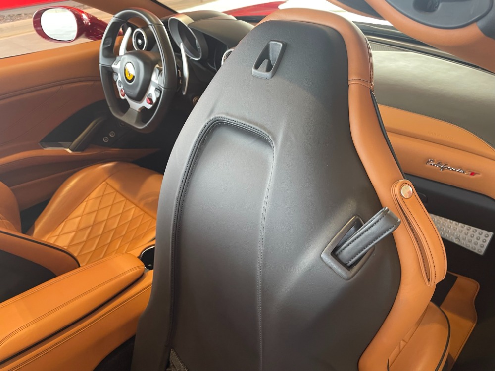 New 2015 Ferrari California T New 2015 Ferrari California T for sale Sold at Cauley Ferrari in West Bloomfield MI 50