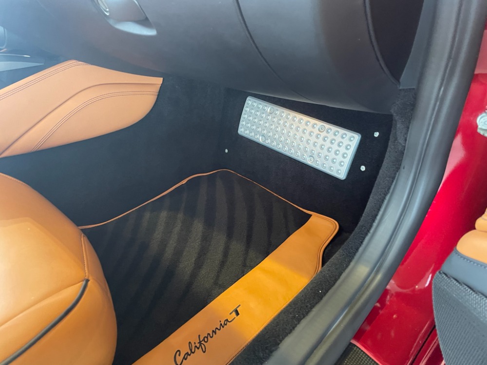 New 2015 Ferrari California T New 2015 Ferrari California T for sale Sold at Cauley Ferrari in West Bloomfield MI 56
