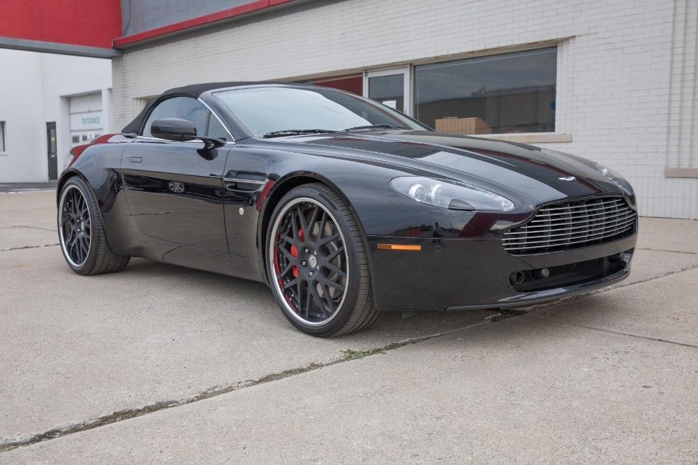 Used 2009 Aston Martin V8 Vantage Roadster Used 2009 Aston Martin V8 Vantage Roadster for sale Sold at Cauley Ferrari in West Bloomfield MI 12