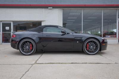 Used 2009 Aston Martin V8 Vantage Roadster Used 2009 Aston Martin V8 Vantage Roadster for sale Sold at Cauley Ferrari in West Bloomfield MI 13