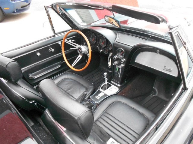 Used 1967 Chevrolet Corvette 427 Stingray Used 1967 Chevrolet Corvette 427 Stingray for sale Sold at Cauley Ferrari in West Bloomfield MI 24