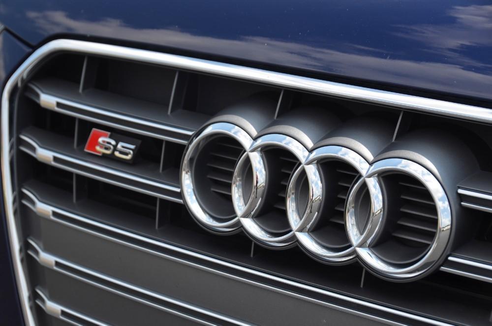 Used 2013 Audi S5 3.0T Quattro Prestige Used 2013 Audi S5 3.0T Quattro Prestige for sale Sold at Cauley Ferrari in West Bloomfield MI 12
