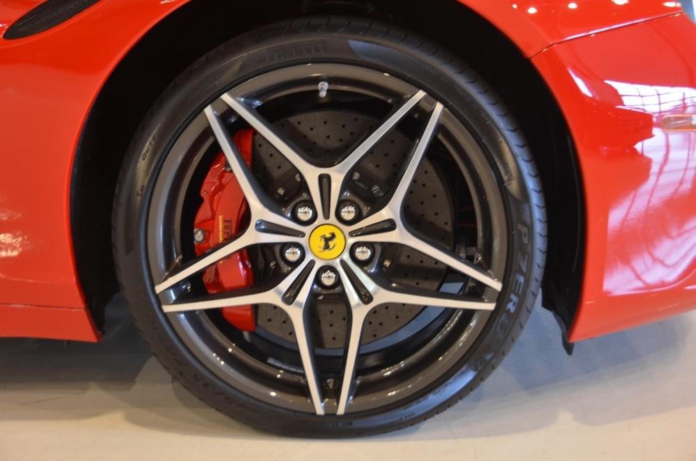 New 2016 Ferrari California T New 2016 Ferrari California T for sale Sold at Cauley Ferrari in West Bloomfield MI 15