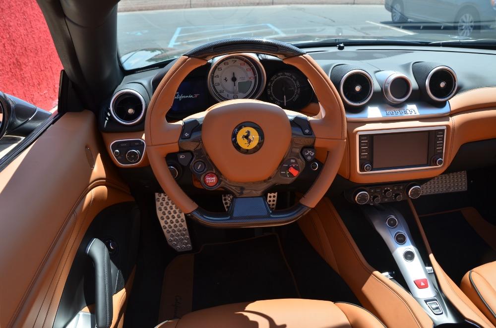 New 2016 Ferrari California T New 2016 Ferrari California T for sale Sold at Cauley Ferrari in West Bloomfield MI 23