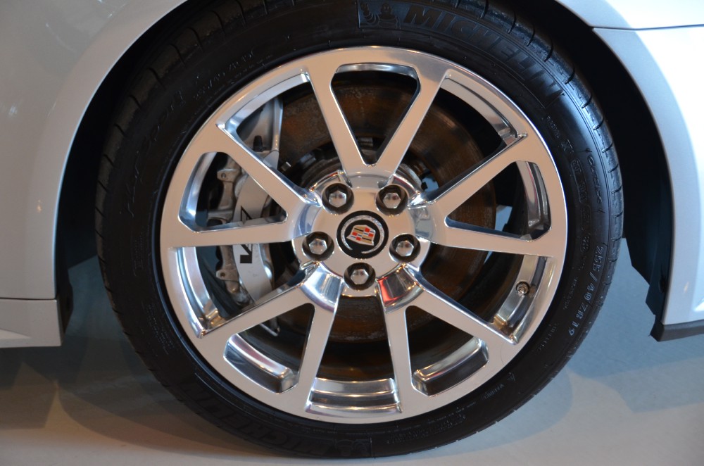 Used 2011 Cadillac CTS-V Coupe Used 2011 Cadillac CTS-V Coupe for sale Sold at Cauley Ferrari in West Bloomfield MI 13