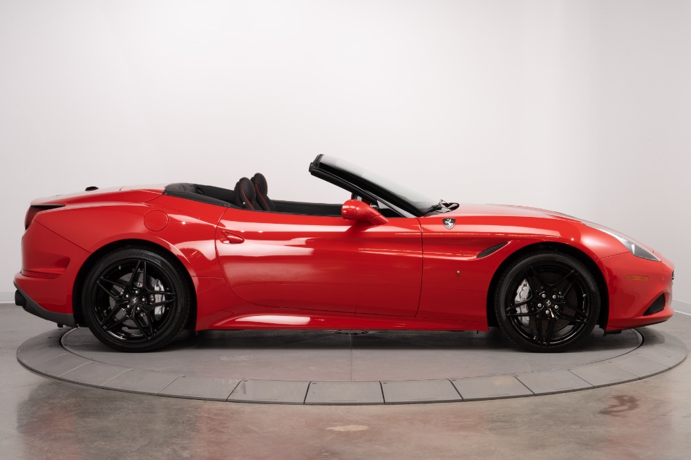 Used 2017 Ferrari California T Handling Speciale Used 2017 Ferrari California T Handling Speciale for sale Sold at Cauley Ferrari in West Bloomfield MI 5