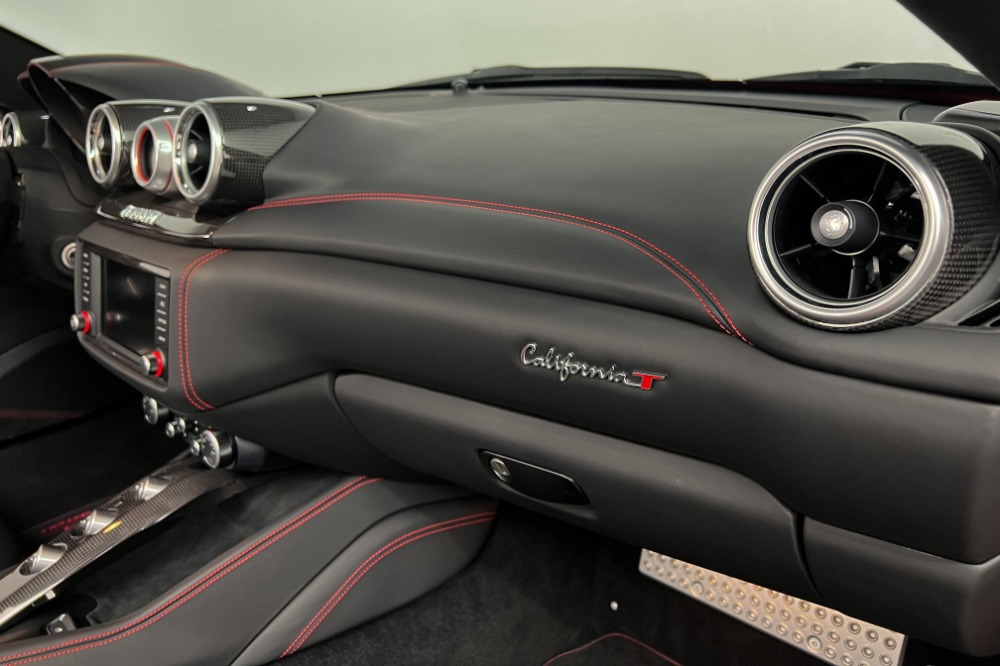 Used 2017 Ferrari California T Handling Speciale Used 2017 Ferrari California T Handling Speciale for sale Sold at Cauley Ferrari in West Bloomfield MI 57