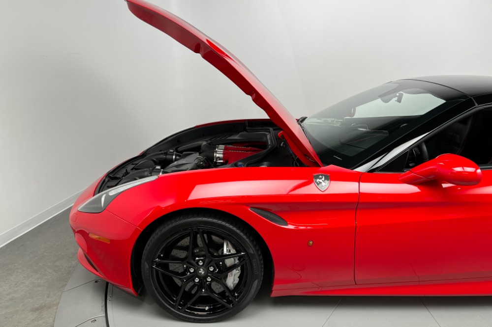 Used 2017 Ferrari California T Handling Speciale Used 2017 Ferrari California T Handling Speciale for sale Sold at Cauley Ferrari in West Bloomfield MI 90