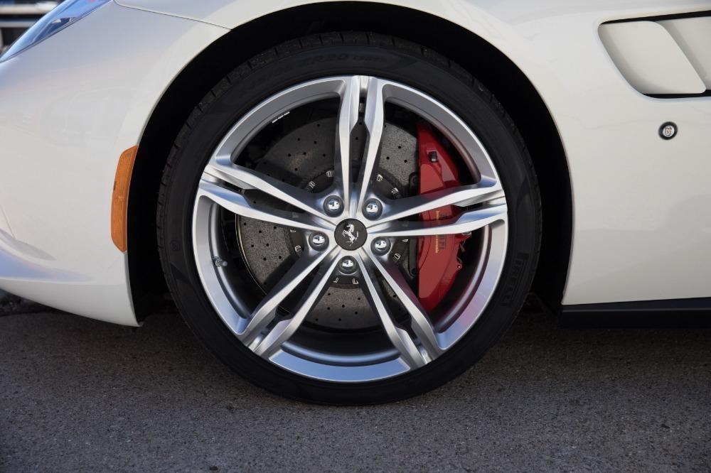 Used 2017 Ferrari GTC4Lusso Used 2017 Ferrari GTC4Lusso for sale Sold at Cauley Ferrari in West Bloomfield MI 16