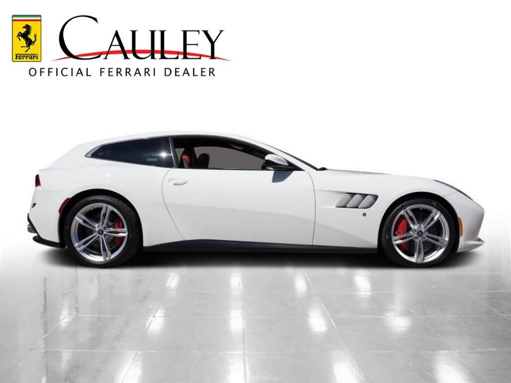 Used 2017 Ferrari GTC4Lusso Used 2017 Ferrari GTC4Lusso for sale Sold at Cauley Ferrari in West Bloomfield MI 5