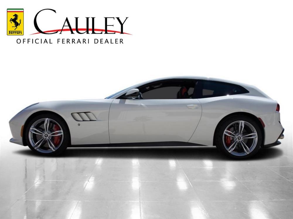 Used 2017 Ferrari GTC4Lusso Used 2017 Ferrari GTC4Lusso for sale Sold at Cauley Ferrari in West Bloomfield MI 9