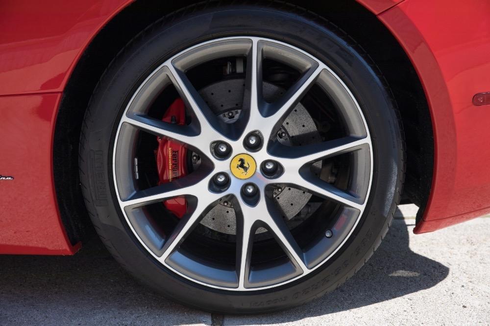 Used 2010 Ferrari California Used 2010 Ferrari California for sale Sold at Cauley Ferrari in West Bloomfield MI 19