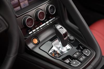Used 2014 Jaguar F-TYPE V8 S Used 2014 Jaguar F-TYPE V8 S for sale Sold at Cauley Ferrari in West Bloomfield MI 47