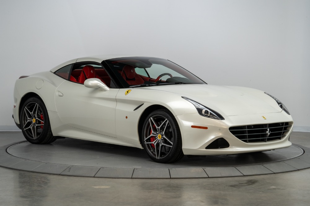 Used 2017 Ferrari California T Handling Speciale Used 2017 Ferrari California T Handling Speciale for sale Sold at Cauley Ferrari in West Bloomfield MI 12