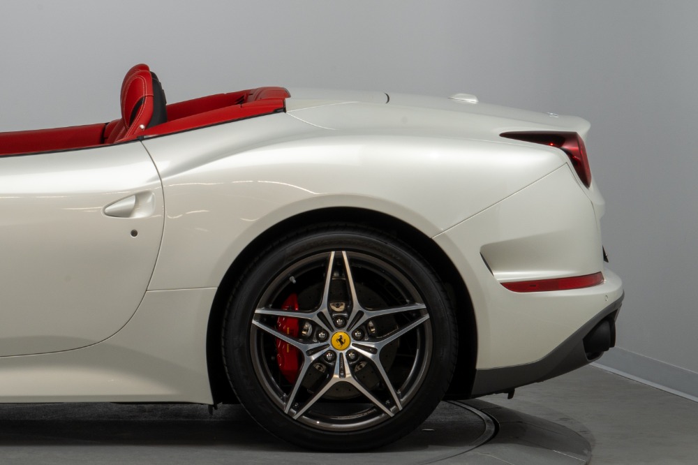 Used 2017 Ferrari California T Handling Speciale Used 2017 Ferrari California T Handling Speciale for sale Sold at Cauley Ferrari in West Bloomfield MI 68