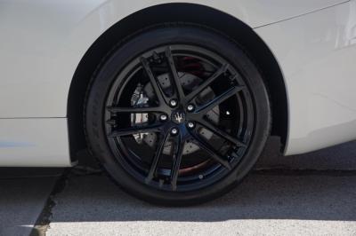 Used 2012 Maserati GranTurismo MC Sportline Used 2012 Maserati GranTurismo MC Sportline for sale Sold at Cauley Ferrari in West Bloomfield MI 11