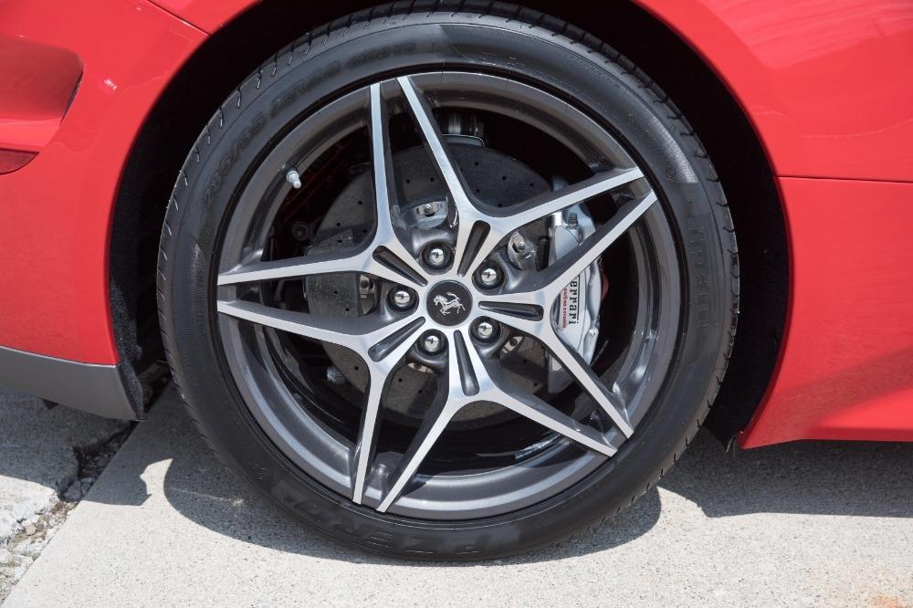 New 2018 Ferrari California T Handling Speciale New 2018 Ferrari California T Handling Speciale for sale Sold at Cauley Ferrari in West Bloomfield MI 20