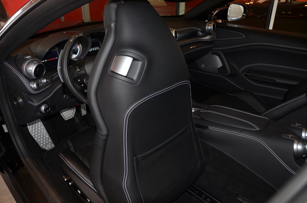 Used 2018 Ferrari GTC4LussoT V8 Used 2018 Ferrari GTC4LussoT V8 for sale Sold at Cauley Ferrari in West Bloomfield MI 25
