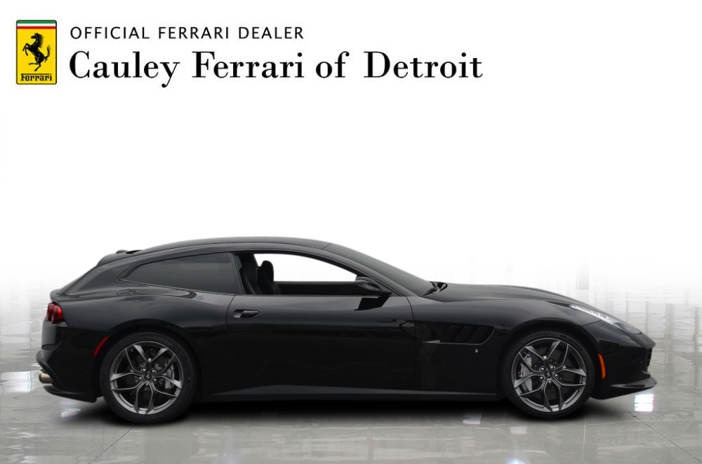 Used 2018 Ferrari GTC4LussoT V8 Used 2018 Ferrari GTC4LussoT V8 for sale Sold at Cauley Ferrari in West Bloomfield MI 5