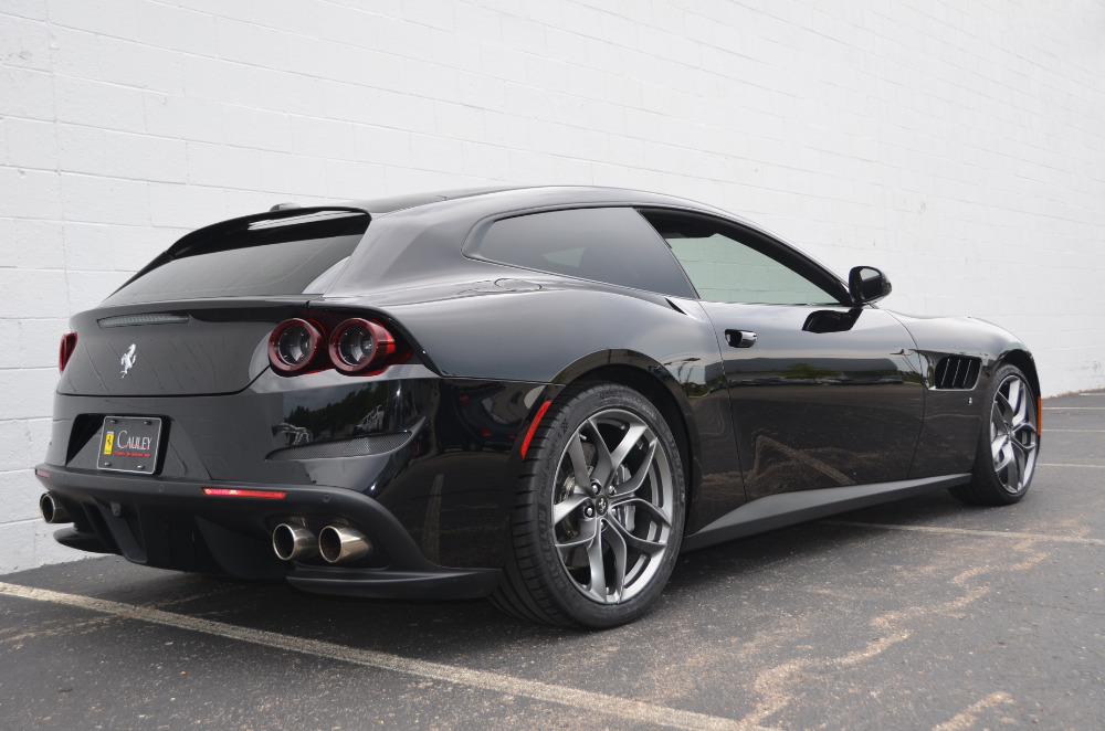 Used 2018 Ferrari GTC4LussoT V8 Used 2018 Ferrari GTC4LussoT V8 for sale Sold at Cauley Ferrari in West Bloomfield MI 69