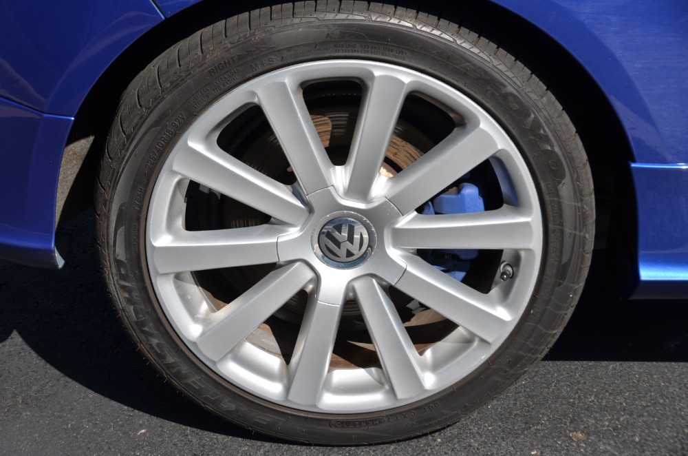 Used 2008 Volkswagen R32 Used 2008 Volkswagen R32 for sale Sold at Cauley Ferrari in West Bloomfield MI 15