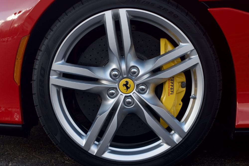 New 2019 Ferrari Portofino New 2019 Ferrari Portofino for sale Sold at Cauley Ferrari in West Bloomfield MI 24