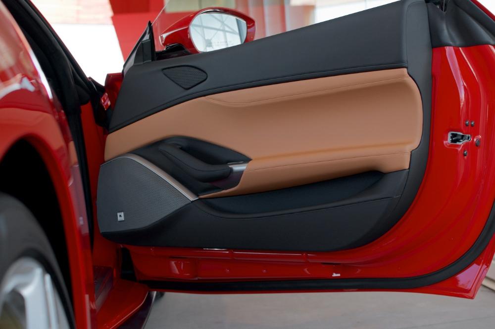New 2019 Ferrari Portofino New 2019 Ferrari Portofino for sale Sold at Cauley Ferrari in West Bloomfield MI 34
