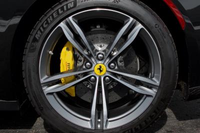 Used 2019 Ferrari GTC4Lusso Used 2019 Ferrari GTC4Lusso for sale $259,900 at Cauley Ferrari in West Bloomfield MI 16