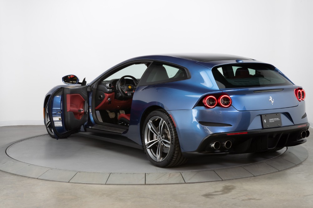 New 2019 Ferrari GTC4Lusso New 2019 Ferrari GTC4Lusso for sale Sold at Cauley Ferrari in West Bloomfield MI 33
