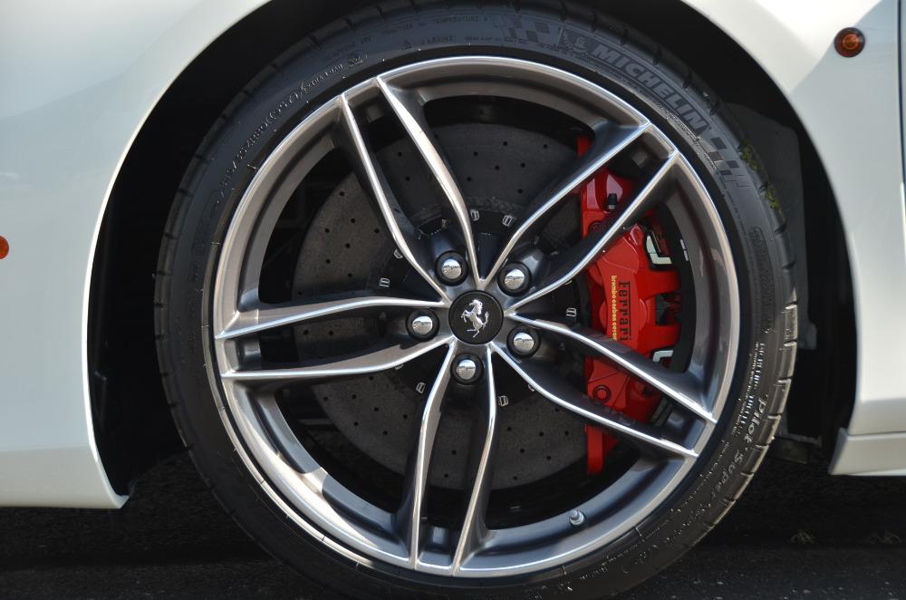 New 2019 Ferrari 488 GTB New 2019 Ferrari 488 GTB for sale Sold at Cauley Ferrari in West Bloomfield MI 12