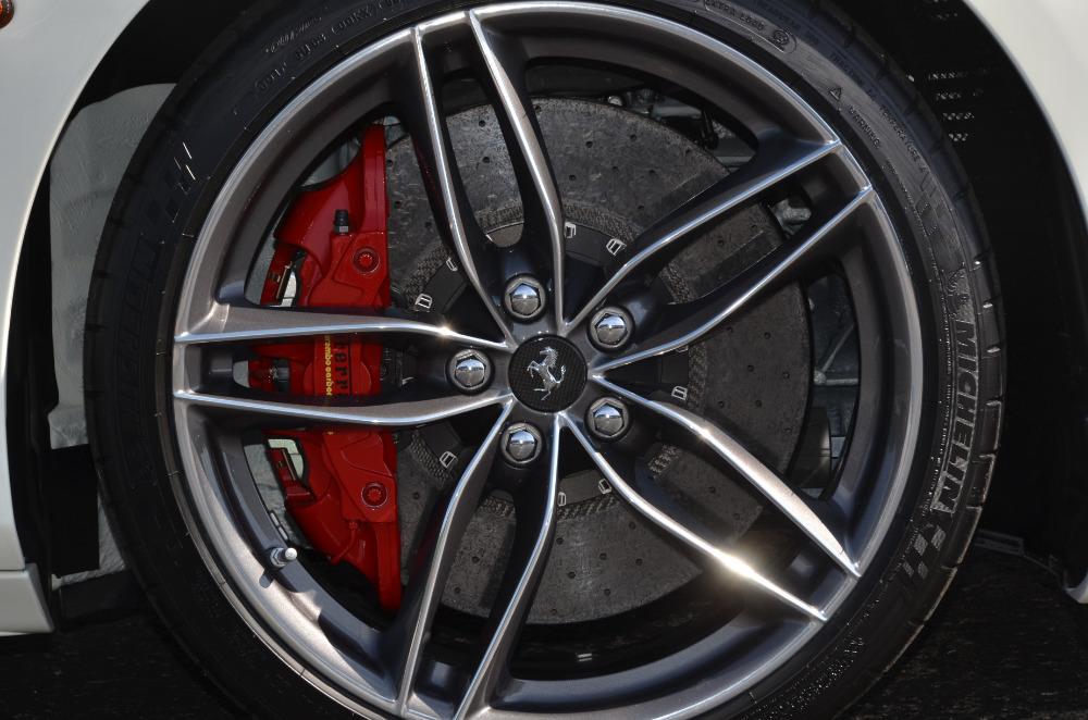 New 2019 Ferrari 488 GTB New 2019 Ferrari 488 GTB for sale Sold at Cauley Ferrari in West Bloomfield MI 14
