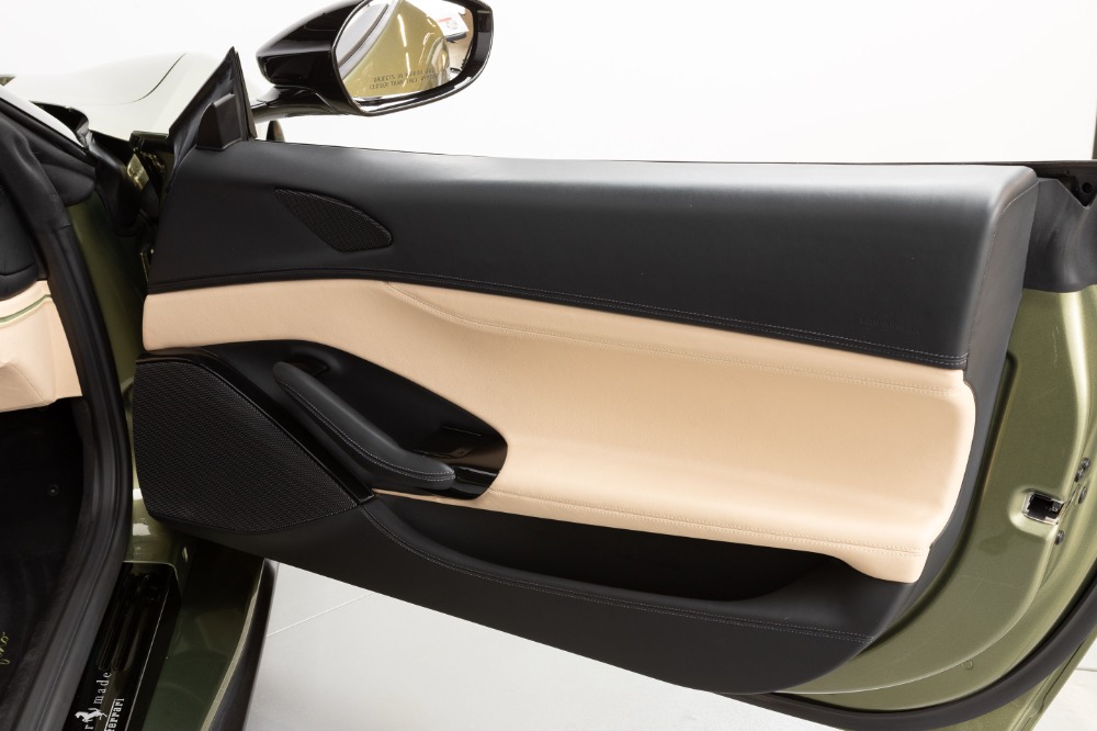 New 2020 Ferrari Portofino New 2020 Ferrari Portofino for sale Sold at Cauley Ferrari in West Bloomfield MI 41