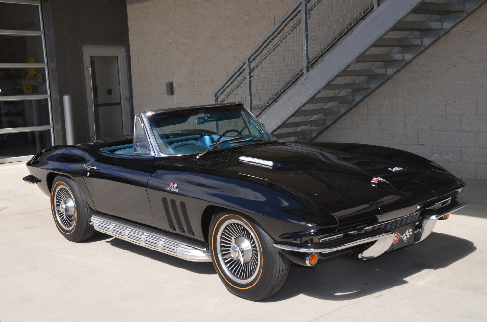 Used 1966 Chevrolet Corvette Convertible Used 1966 Chevrolet Corvette Convertible for sale Sold at Cauley Ferrari in West Bloomfield MI 12