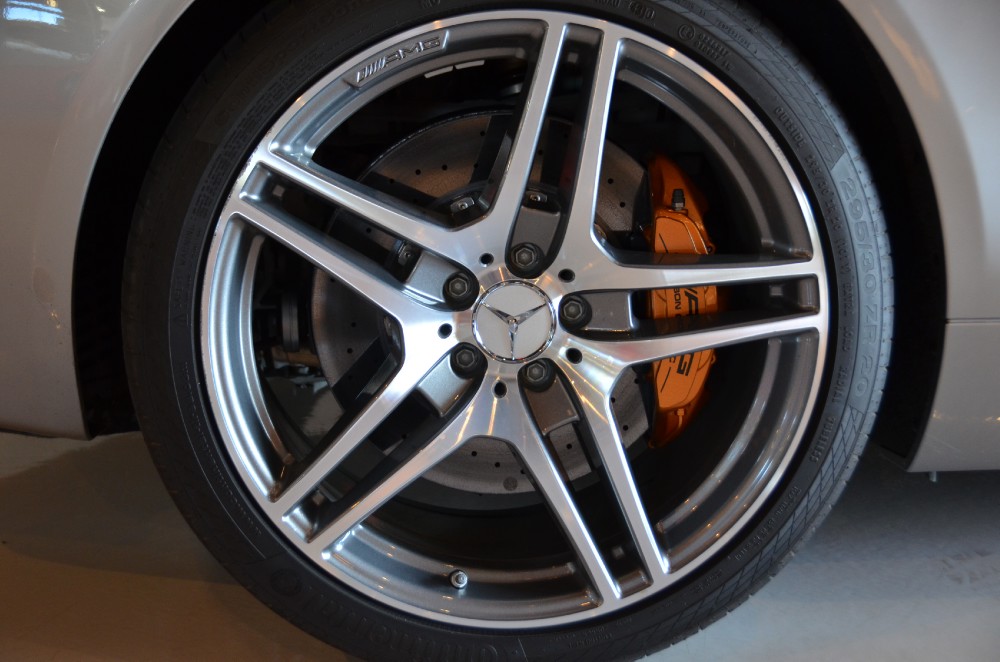 Used 2011 Mercedes-Benz SLS AMG Used 2011 Mercedes-Benz SLS AMG for sale Sold at Cauley Ferrari in West Bloomfield MI 16