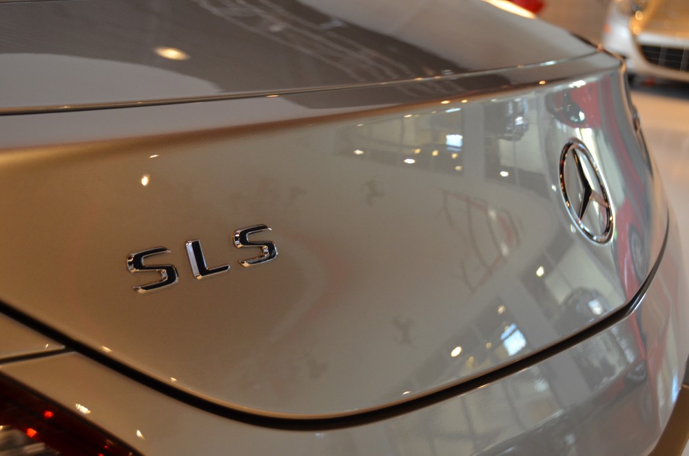 Used 2011 Mercedes-Benz SLS AMG Used 2011 Mercedes-Benz SLS AMG for sale Sold at Cauley Ferrari in West Bloomfield MI 19