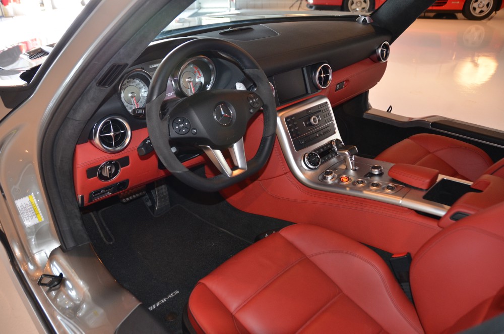 Used 2011 Mercedes-Benz SLS AMG Used 2011 Mercedes-Benz SLS AMG for sale Sold at Cauley Ferrari in West Bloomfield MI 22