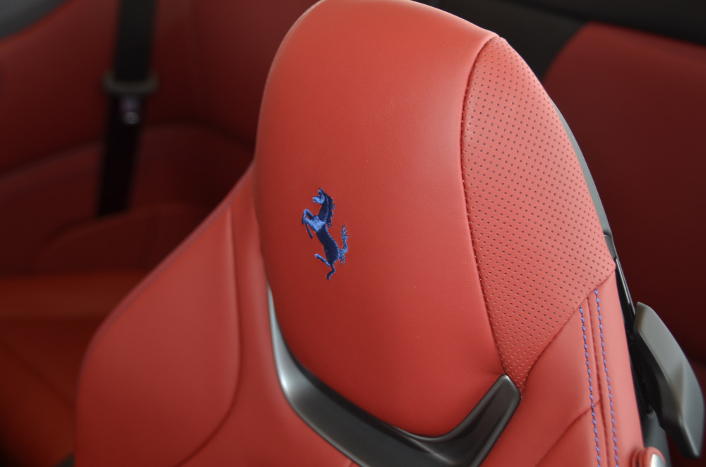 New 2020 Ferrari Portofino New 2020 Ferrari Portofino for sale Sold at Cauley Ferrari in West Bloomfield MI 30