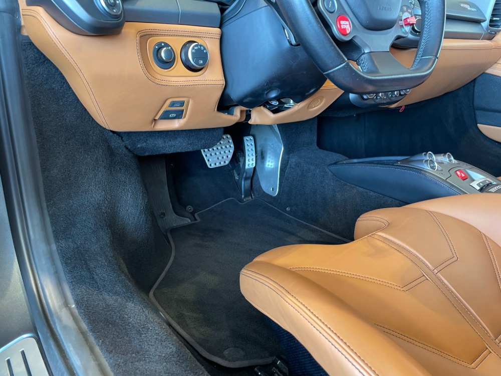 Used 2013 Ferrari 458 Italia Used 2013 Ferrari 458 Italia for sale Sold at Cauley Ferrari in West Bloomfield MI 18