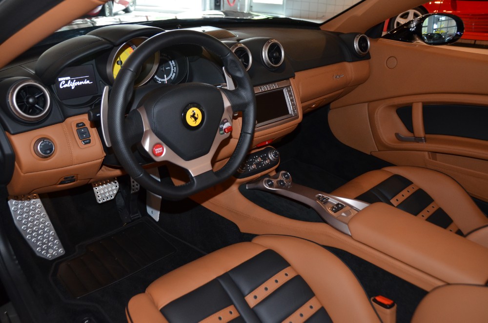 New 2013 Ferrari California New 2013 Ferrari California for sale Sold at Cauley Ferrari in West Bloomfield MI 24