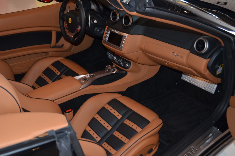 New 2013 Ferrari California New 2013 Ferrari California for sale Sold at Cauley Ferrari in West Bloomfield MI 31