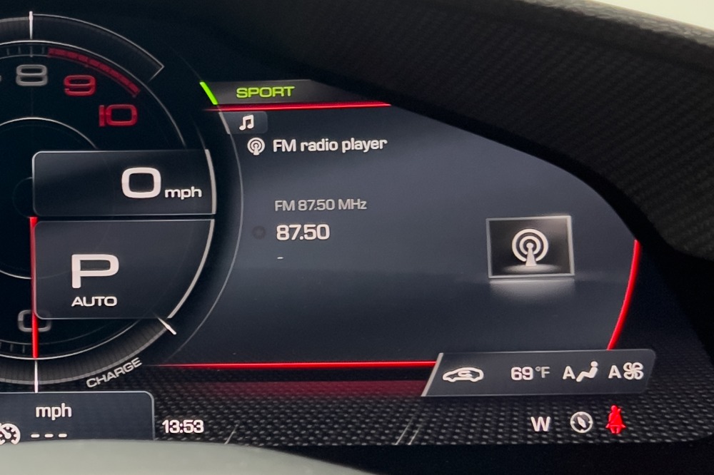 Used 2021 Ferrari SF90 Stradale Used 2021 Ferrari SF90 Stradale for sale Sold at Cauley Ferrari in West Bloomfield MI 34