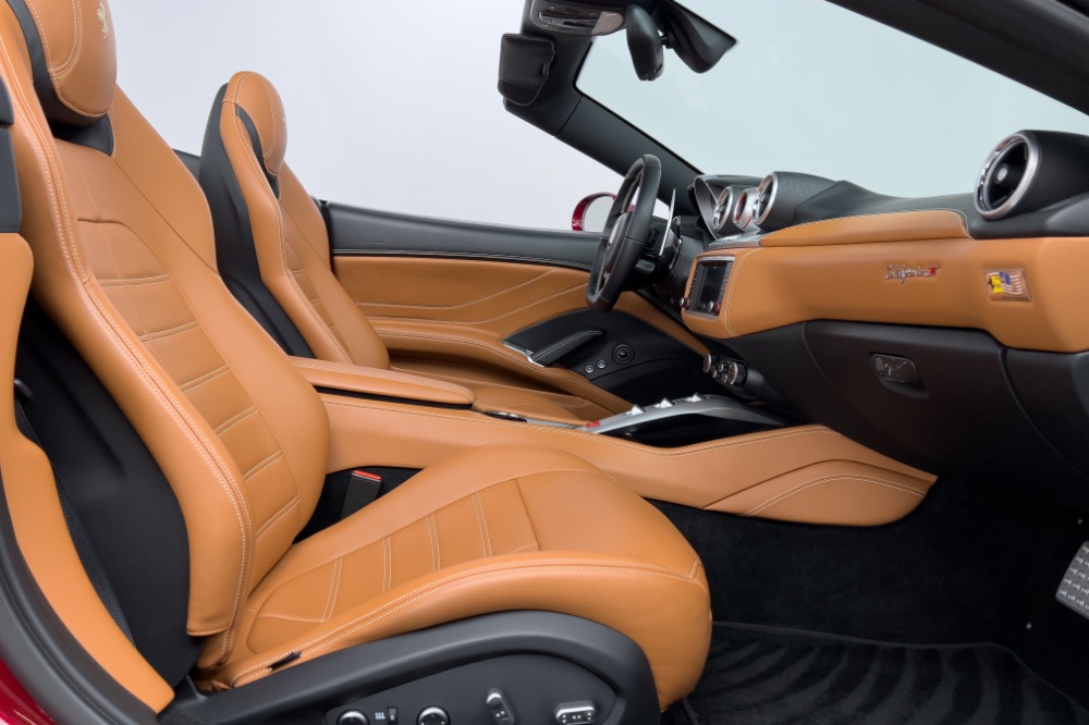 Used 2015 Ferrari California T Used 2015 Ferrari California T for sale $179,900 at Cauley Ferrari in West Bloomfield MI 52