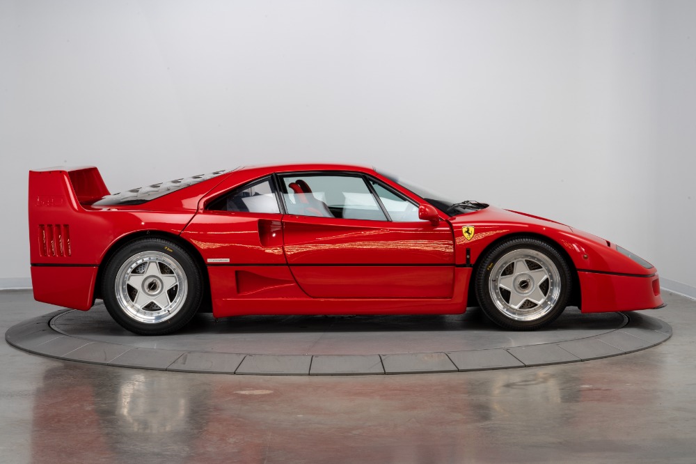 Used 1990 Ferrari F40 Used 1990 Ferrari F40 for sale Sold at Cauley Ferrari in West Bloomfield MI 5