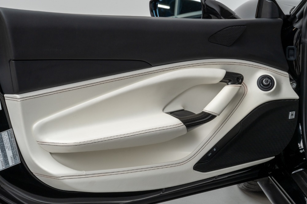 Used 2022 Ferrari F8 Tributo Used 2022 Ferrari F8 Tributo for sale Sold at Cauley Ferrari in West Bloomfield MI 16